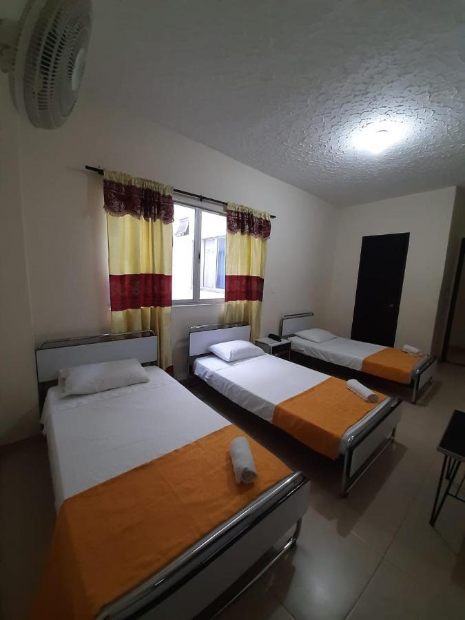 Hotel Cataluna เปเรย์รา ภายนอก รูปภาพ